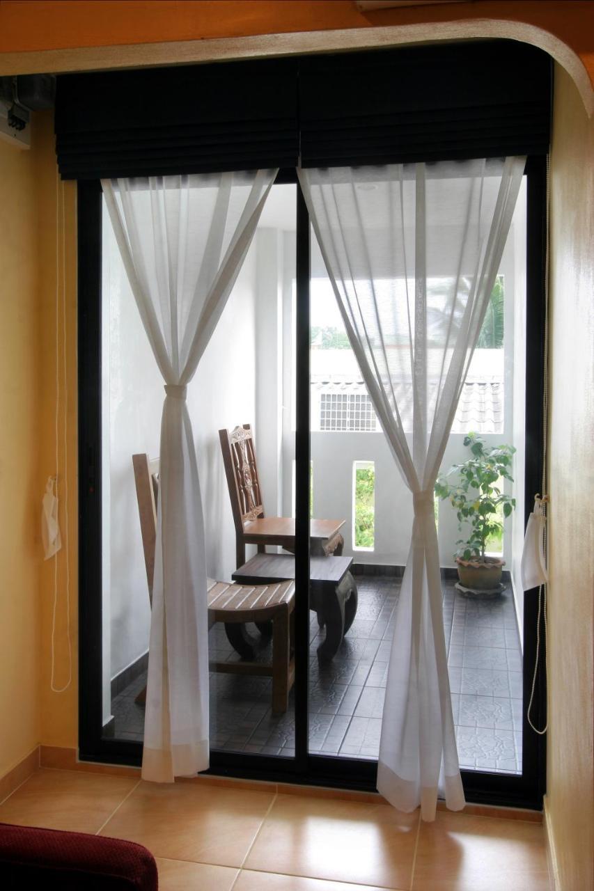 Karon Pool Hotel Luaran gambar